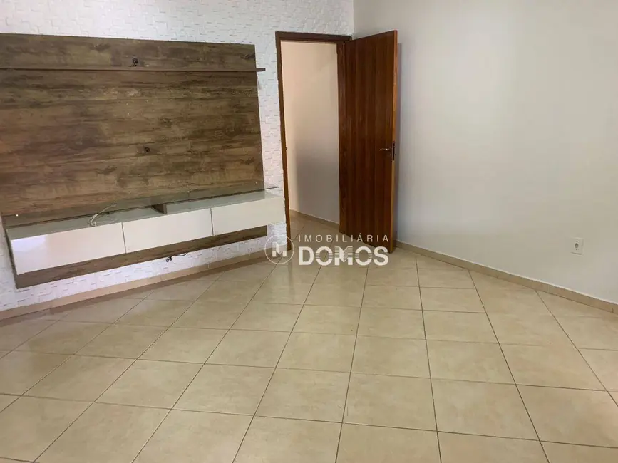 Foto 2 de Casa com 2 quartos à venda, 130m2 em Beira Rio II, Guaratingueta - SP