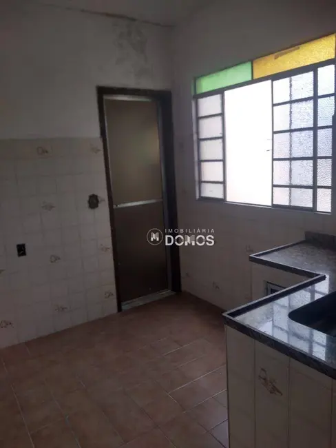 Foto 4 de Casa com 4 quartos à venda, 180m2 em Parque das Árvores, Guaratingueta - SP