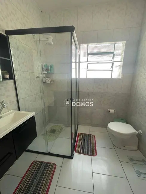 Foto 7 de Casa com 3 quartos à venda, 172m2 em Centro, Guaratingueta - SP