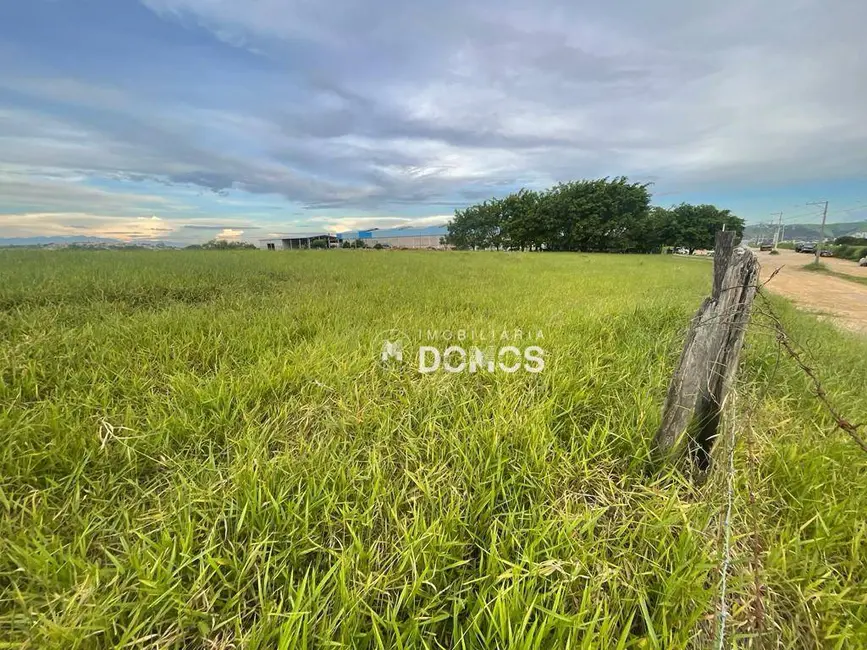 Foto 3 de Terreno / Lote à venda, 2000m2 em Potim - SP