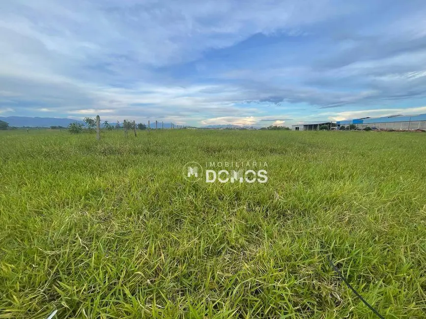 Foto 5 de Terreno / Lote à venda, 2000m2 em Potim - SP