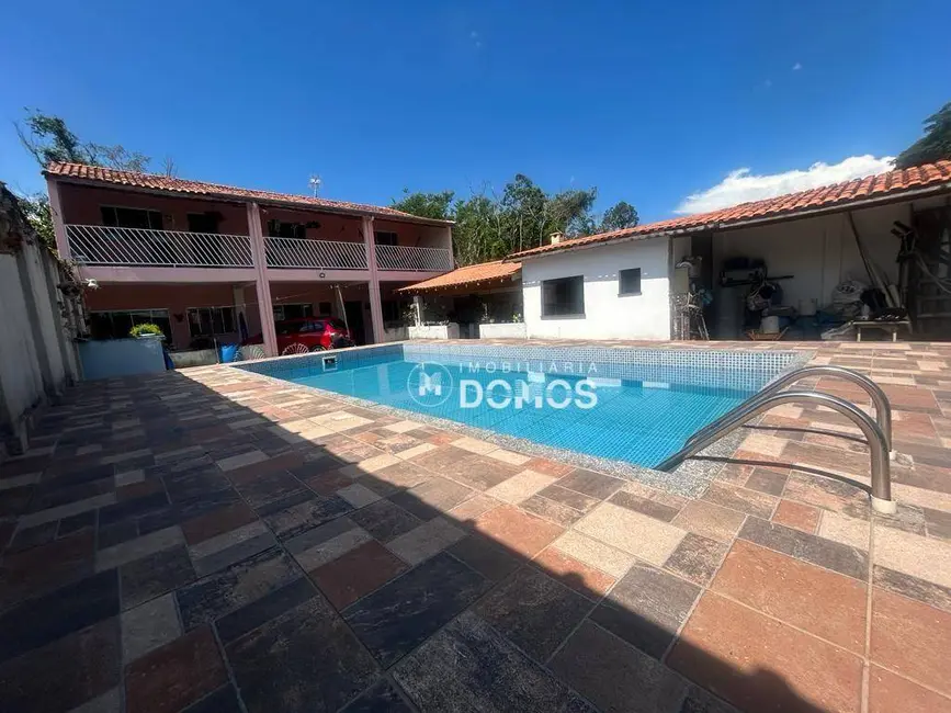 Foto 1 de Casa com 4 quartos à venda, 620m2 em Jardim do Vale, Guaratingueta - SP
