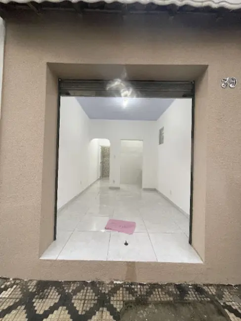 Loja para alugar, 20m2 em Centro, Guaratingueta - SP - imagem 9 Foto 9 de Loja para alugar, 20m2 em Centro, Guaratingueta - SP