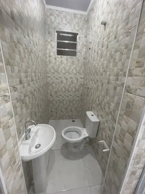 Foto 2 de Loja para alugar, 20m2 em Centro, Guaratingueta - SP