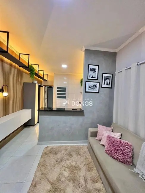 Foto 4 de Casa com 2 quartos à venda, 130m2 em Jardim do Vale II, Guaratingueta - SP