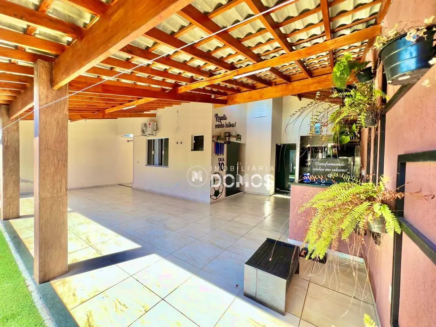 Foto 2 de Casa com 1 quarto à venda, 272m2 em Residencial Santa Bárbara, Guaratingueta - SP