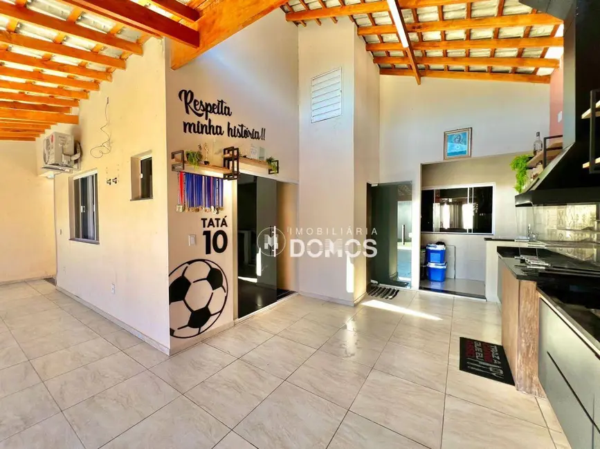 Foto 3 de Casa com 1 quarto à venda, 272m2 em Residencial Santa Bárbara, Guaratingueta - SP