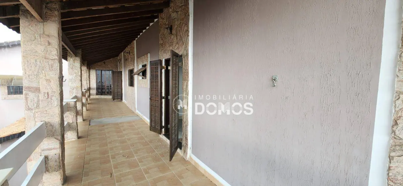 Foto 2 de Casa com 3 quartos à venda e para alugar, 360m2 em Portal das Colinas, Guaratingueta - SP
