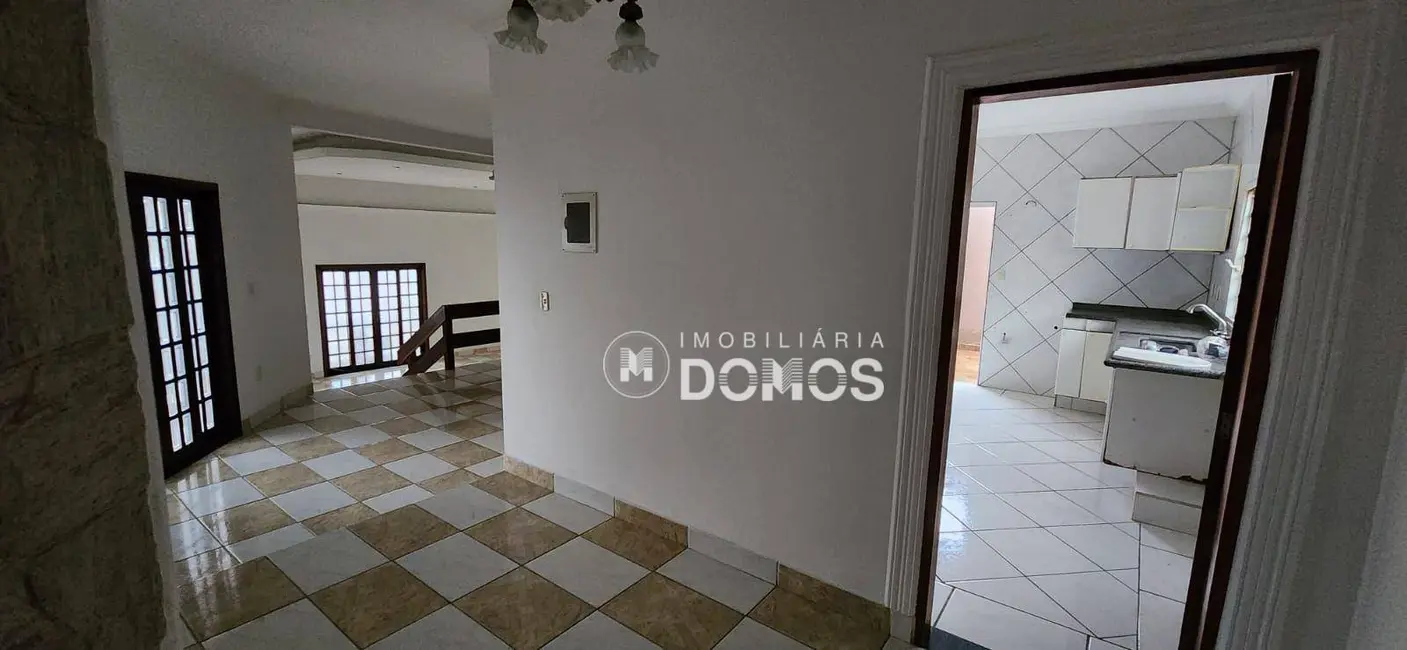 Foto 9 de Casa com 3 quartos à venda, 360m2 em Portal das Colinas, Guaratingueta - SP