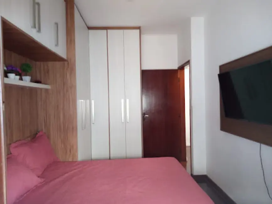 Foto 7 de Casa com 2 quartos à venda, 150m2 em Guaratingueta - SP