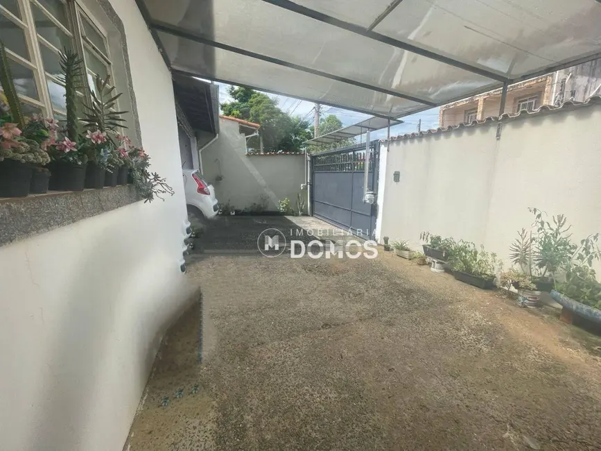 Foto 1 de Casa com 3 quartos à venda, 250m2 em Parque Residencial Beira Rio, Guaratingueta - SP