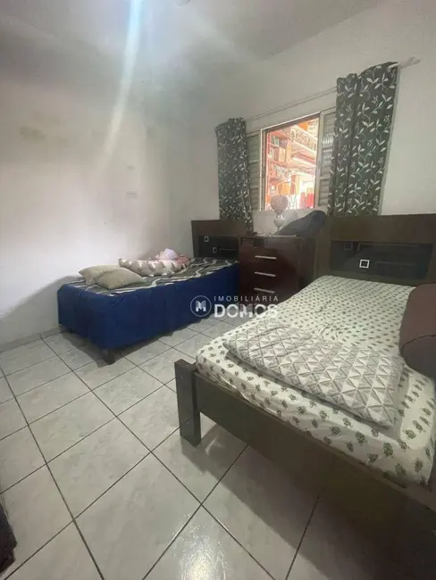 Foto 9 de Casa com 3 quartos à venda, 250m2 em Parque Residencial Beira Rio, Guaratingueta - SP
