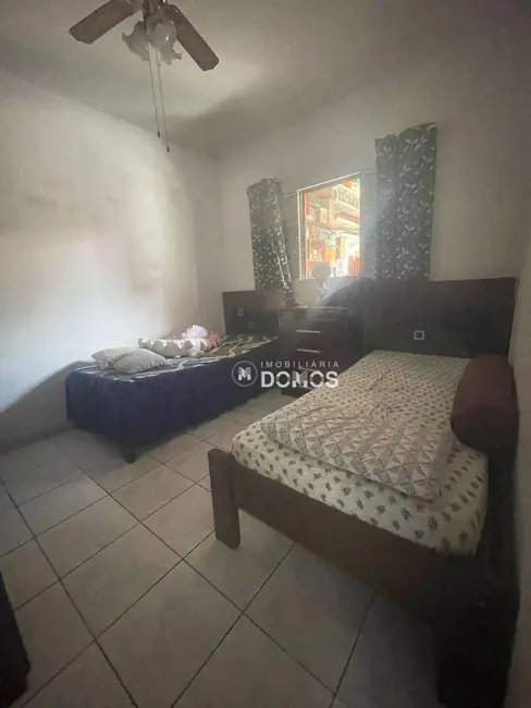 Foto 7 de Casa com 3 quartos à venda, 250m2 em Parque Residencial Beira Rio, Guaratingueta - SP