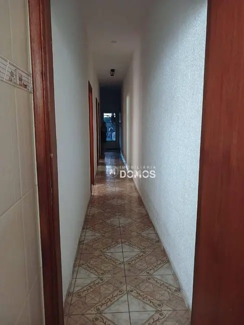 Foto 4 de Casa de Condomínio com 2 quartos à venda, 150m2 em Jardim do Vale, Guaratingueta - SP