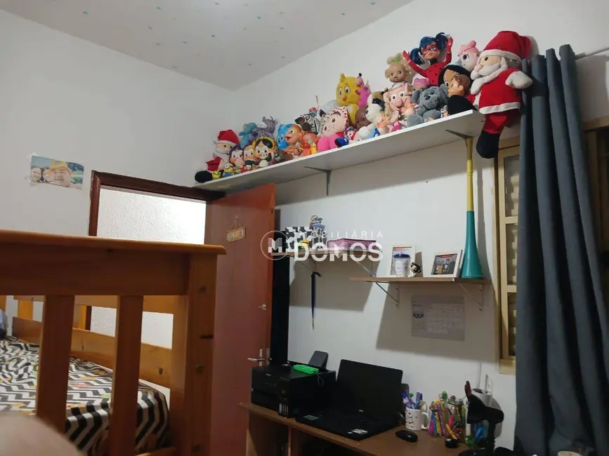 Foto 6 de Casa de Condomínio com 2 quartos à venda, 150m2 em Jardim do Vale, Guaratingueta - SP