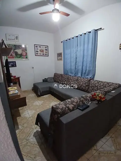 Foto 2 de Casa de Condomínio com 2 quartos à venda, 150m2 em Jardim do Vale, Guaratingueta - SP