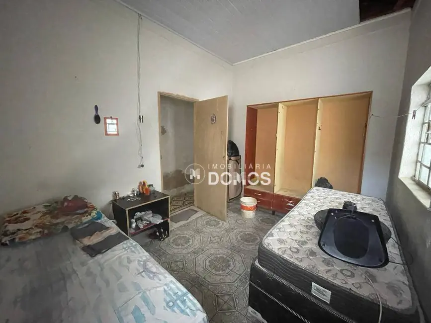 Foto 4 de Casa com 3 quartos à venda, 250m2 em Centro, Aparecida - SP
