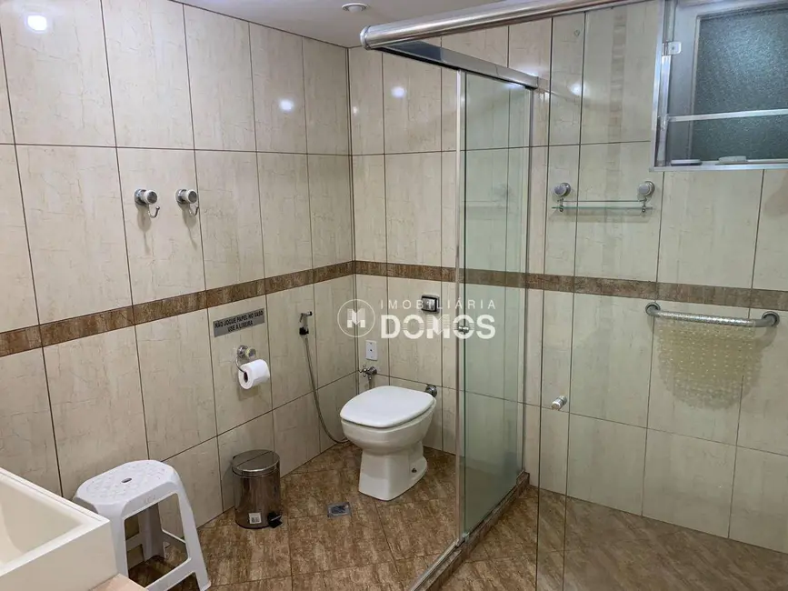 Foto 3 de Apartamento com 3 quartos à venda e para alugar, 115m2 em Centro, Guaratingueta - SP