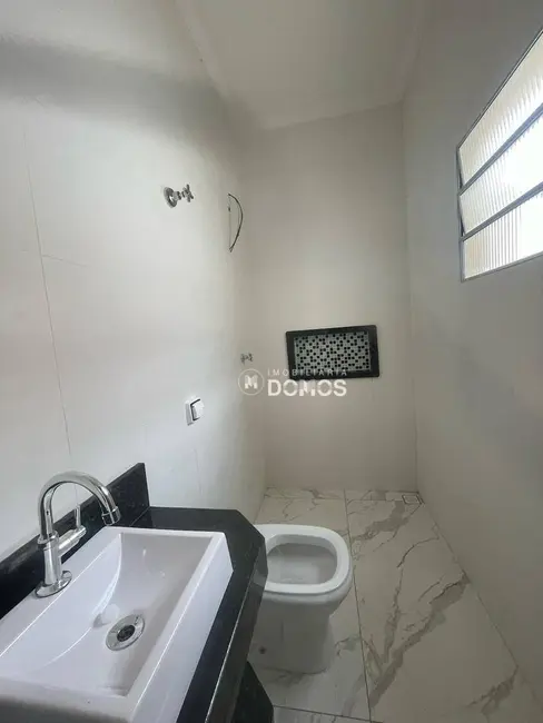 Casa com 2 quartos à venda, 125m2 em Aparecida - SP - imagem 7 Foto 7 de Casa com 2 quartos à venda, 125m2 em Aparecida - SP