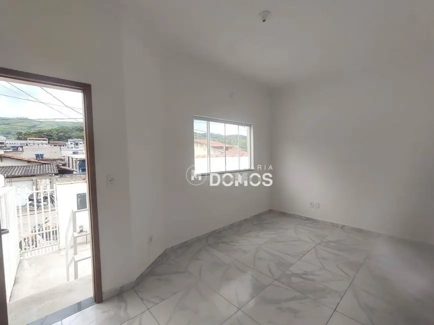 Foto 1 de Casa com 2 quartos à venda, 125m2 em Aparecida - SP