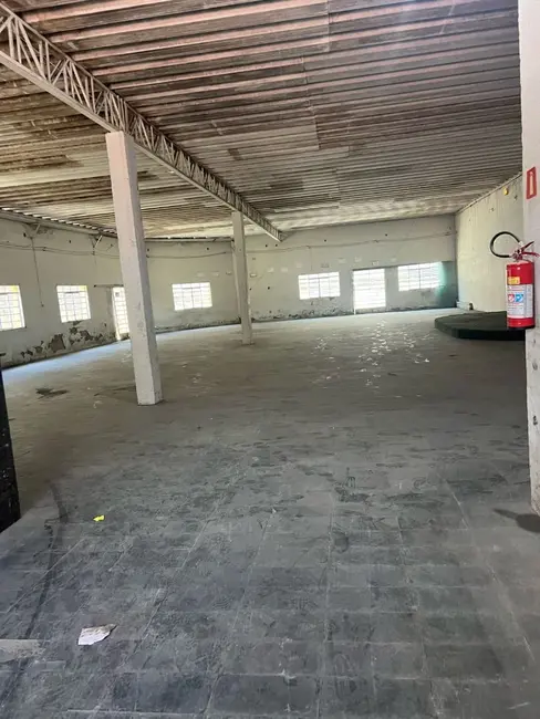 Loja para alugar, 460m2 em Vila Comendador Rodrigues Alves, Guaratingueta - SP - imagem 2 Foto 2 de Loja para alugar, 460m2 em Vila Comendador Rodrigues Alves, Guaratingueta - SP