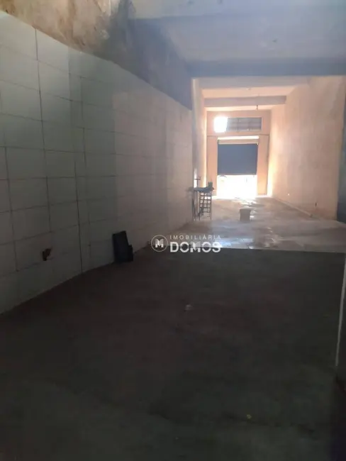 Loja para alugar, 180m2 em Centro, Guaratingueta - SP - imagem 7 Foto 7 de Loja para alugar, 180m2 em Centro, Guaratingueta - SP