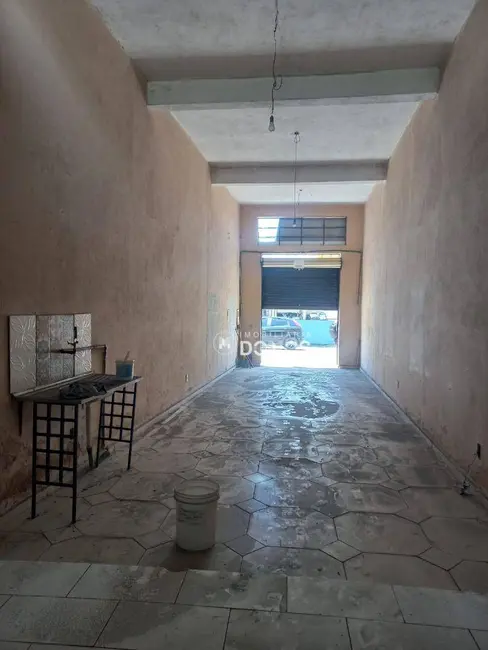 Loja para alugar, 180m2 em Centro, Guaratingueta - SP - imagem 6 Foto 6 de Loja para alugar, 180m2 em Centro, Guaratingueta - SP