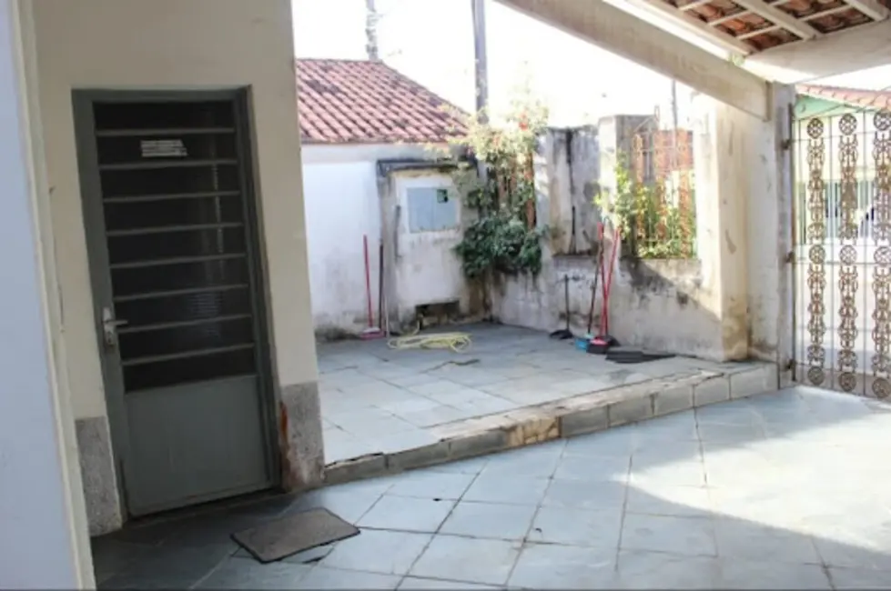 Casa com 2 quartos à venda, 170m2 em Vila dos Comerciários I, Guaratingueta - SP - imagem 6 Foto 6 de Casa com 2 quartos à venda, 170m2 em Vila dos Comerciários I, Guaratingueta - SP