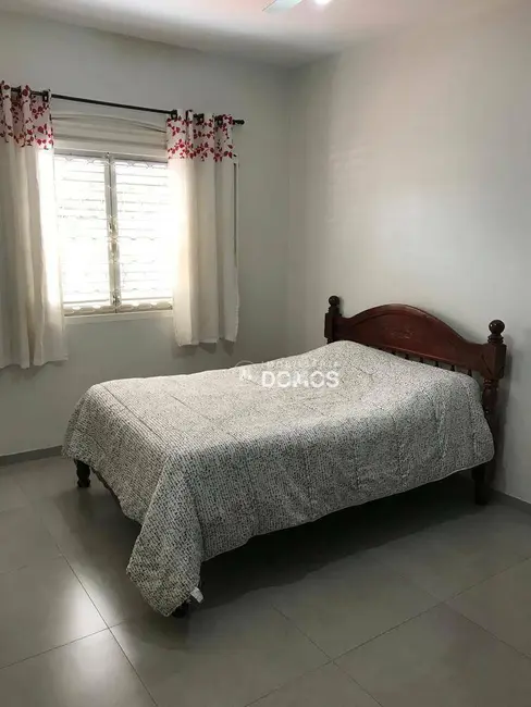 Foto 3 de Casa com 4 quartos à venda, 250m2 em Parque do Sol, Guaratingueta - SP