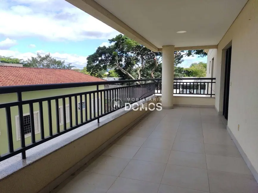 Foto 1 de Apartamento com 4 quartos à venda, 220m2 em Portal das Colinas, Guaratingueta - SP