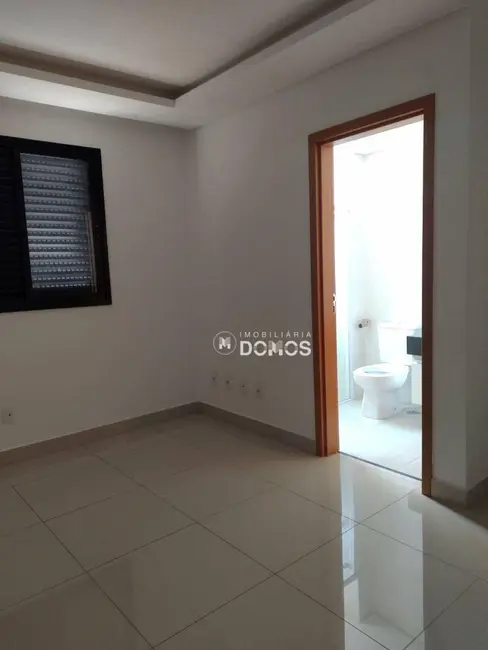 Apartamento com 4 quartos à venda, 220m2 em Portal das Colinas, Guaratingueta - SP - imagem 8 Foto 8 de Apartamento com 4 quartos à venda, 220m2 em Portal das Colinas, Guaratingueta - SP