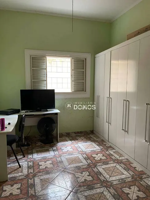 Casa com 3 quartos à venda, 175m2 em Aparecida - SP - imagem 9 Foto 9 de Casa com 3 quartos à venda, 175m2 em Aparecida - SP
