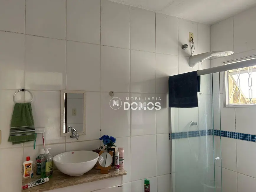 Foto 7 de Casa com 3 quartos à venda, 170m2 em Jardim França I, Guaratingueta - SP