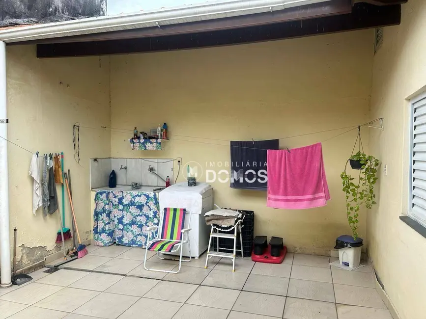 Foto 3 de Casa com 3 quartos à venda, 170m2 em Jardim França I, Guaratingueta - SP