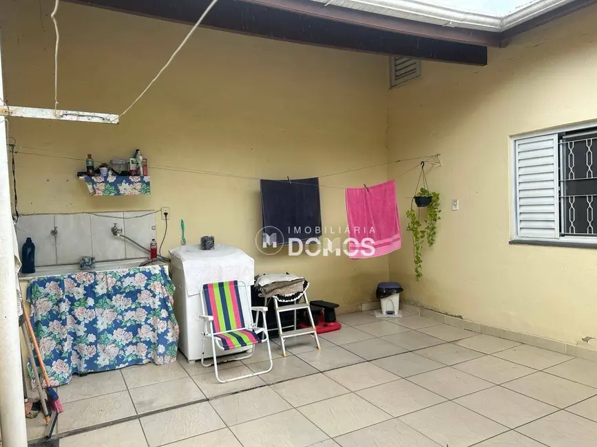 Foto 2 de Casa com 3 quartos à venda, 170m2 em Jardim França I, Guaratingueta - SP