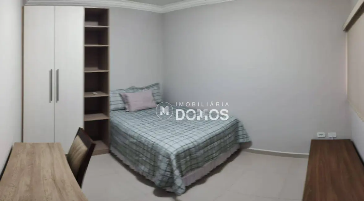 Foto 9 de Casa com 3 quartos à venda, 320m2 em Residencial Village Santana, Guaratingueta - SP