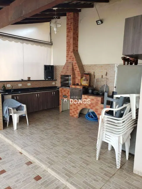 Foto 4 de Casa com 3 quartos à venda, 320m2 em Residencial Village Santana, Guaratingueta - SP