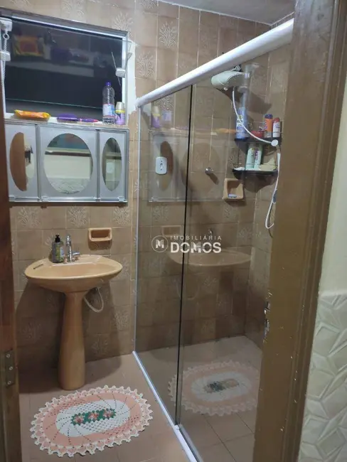 Foto 4 de Casa com 5 quartos à venda, 120m2 em Jardim Coelho Neto, Guaratingueta - SP