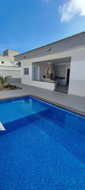 Foto 1 de Casa com 3 quartos à venda, 495m2 em Village Mantiqueira, Guaratingueta - SP