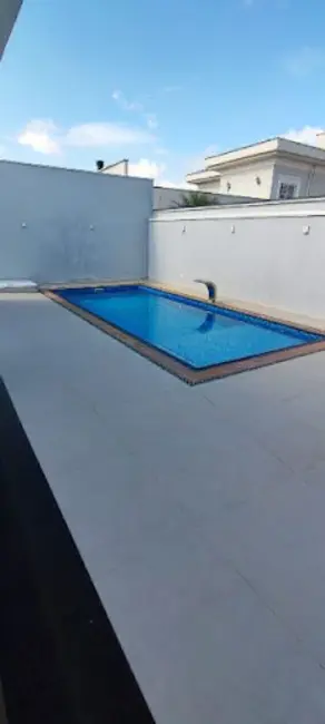 Foto 4 de Casa com 3 quartos à venda, 495m2 em Village Mantiqueira, Guaratingueta - SP