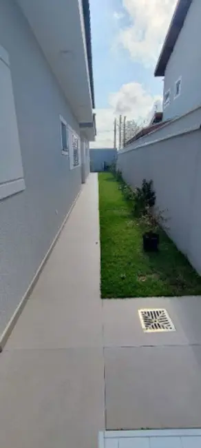 Foto 3 de Casa com 3 quartos à venda, 495m2 em Village Mantiqueira, Guaratingueta - SP