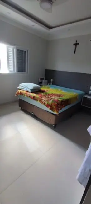 Foto 8 de Casa com 3 quartos à venda, 495m2 em Village Mantiqueira, Guaratingueta - SP