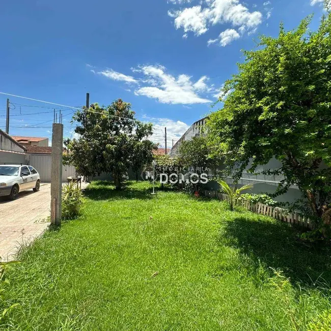 Casa de Condomínio com 2 quartos à venda, 300m2 em Jardim do Vale, Guaratingueta - SP - imagem 3 Foto 3 de Casa de Condomínio com 2 quartos à venda, 300m2 em Jardim do Vale, Guaratingueta - SP