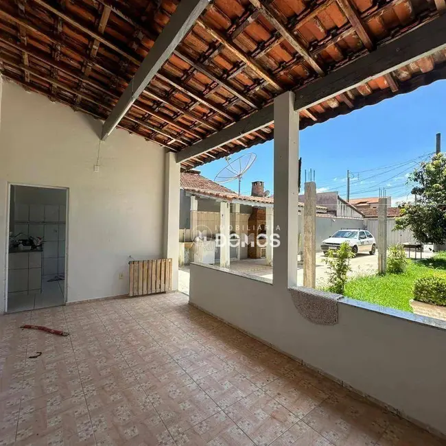 Casa de Condomínio com 2 quartos à venda, 300m2 em Jardim do Vale, Guaratingueta - SP - imagem 4 Foto 4 de Casa de Condomínio com 2 quartos à venda, 300m2 em Jardim do Vale, Guaratingueta - SP