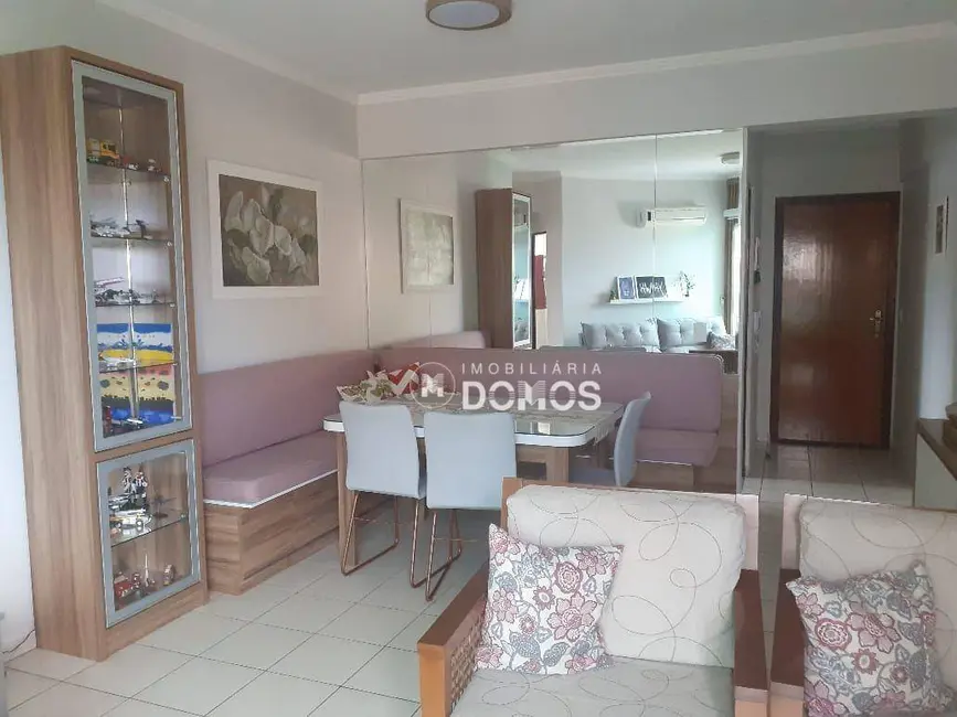 Foto 9 de Apartamento com 2 quartos à venda, 90m2 em Indaiá, Caraguatatuba - SP