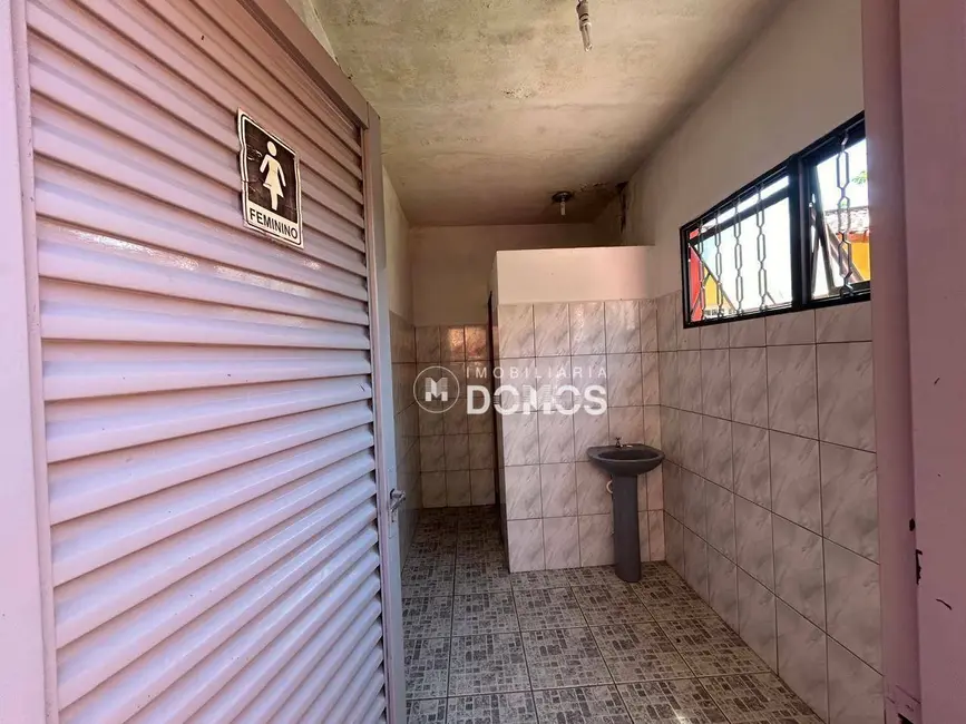 Foto 6 de Casa com 3 quartos à venda, 645m2 em Guaratingueta - SP