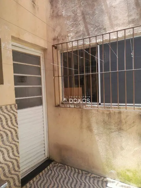 Casa com 3 quartos à venda, 125m2 em Aparecida - SP - imagem 4 Foto 4 de Casa com 3 quartos à venda, 125m2 em Aparecida - SP