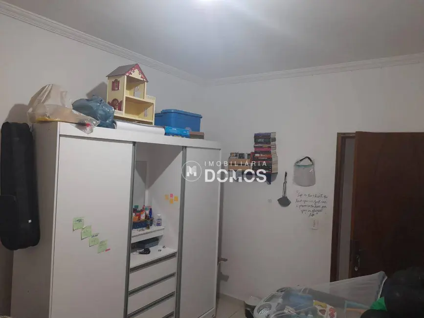 Casa com 3 quartos à venda, 125m2 em Aparecida - SP - imagem 9 Foto 9 de Casa com 3 quartos à venda, 125m2 em Aparecida - SP