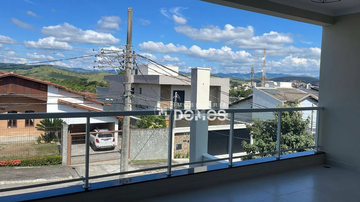Foto 6 de Casa com 4 quartos à venda, 360m2 em Portal das Colinas, Guaratingueta - SP