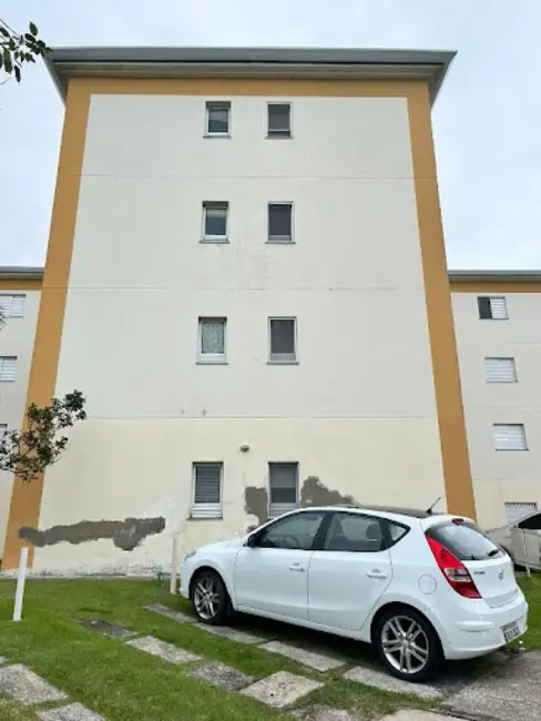 Foto 2 de Apartamento com 2 quartos à venda, 46m2 em São Dimas, Guaratingueta - SP